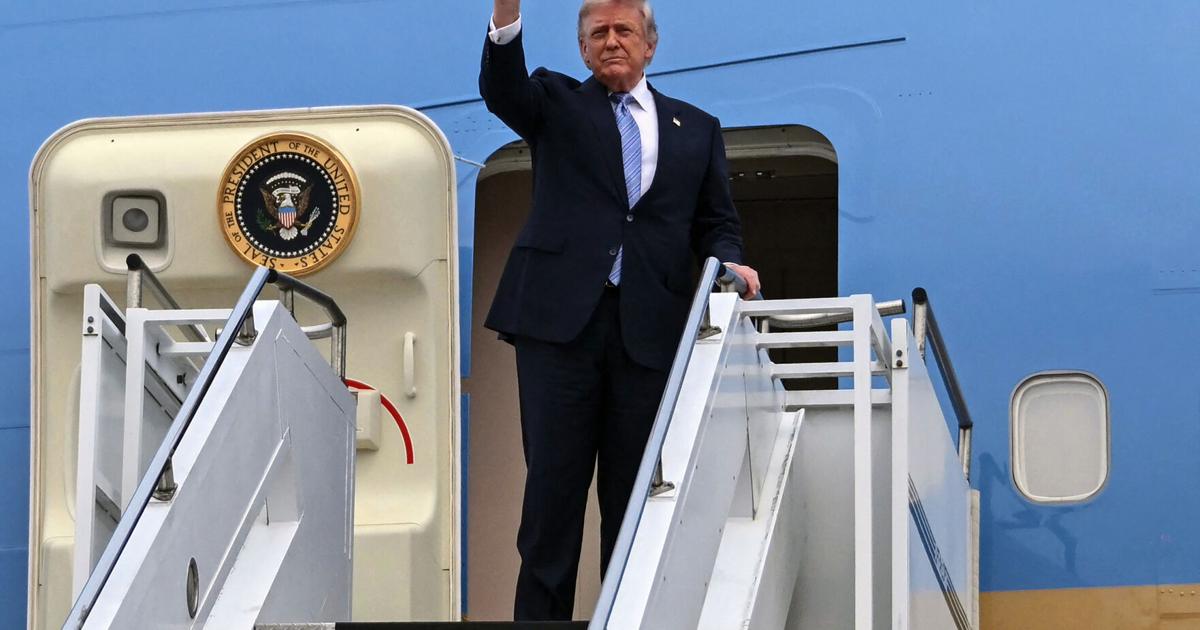 Trump to decide soon on Taiwan arms sale, noncommittal to Xi