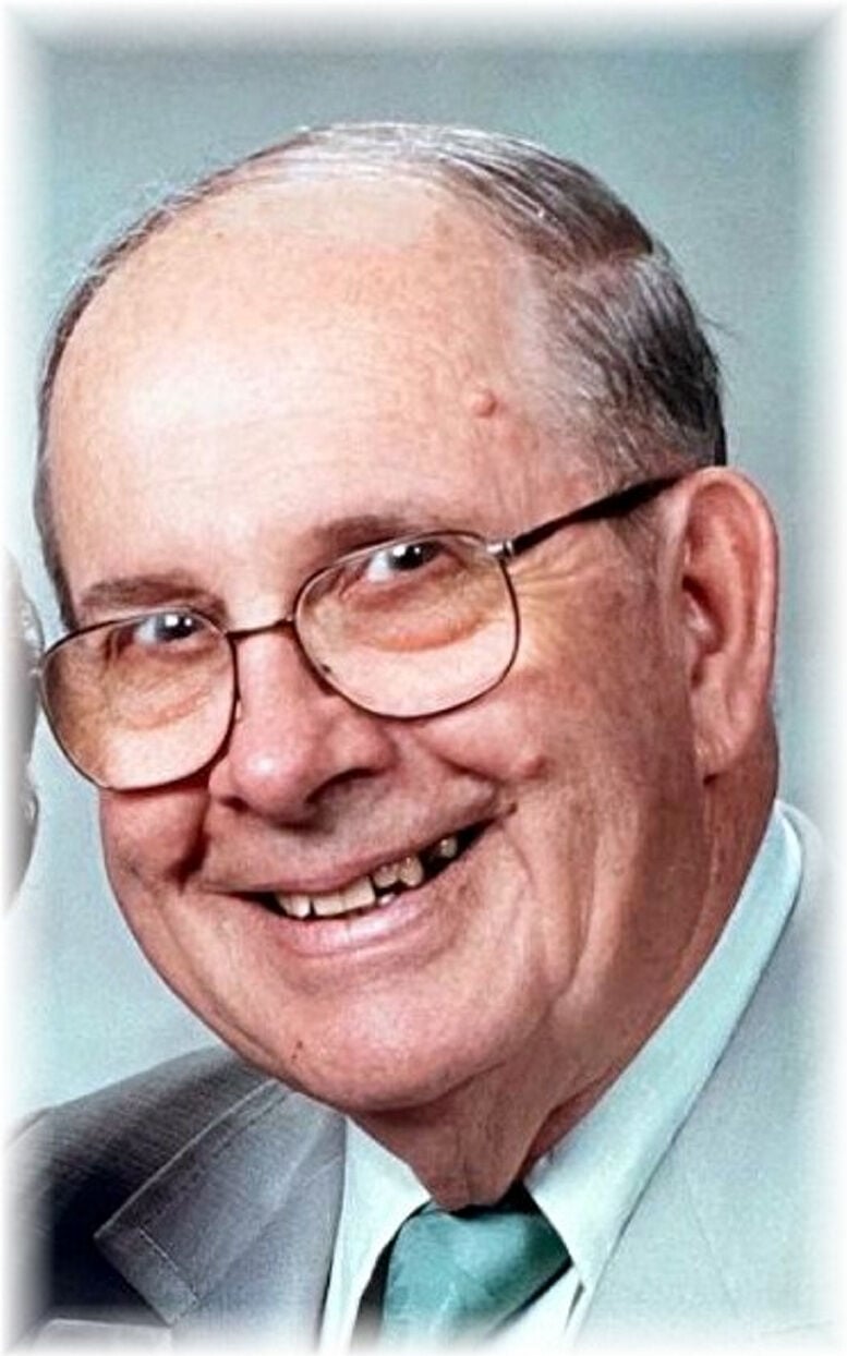 Richard Charles (Dick) Holbrook | Obituaries | thedailynewsonline.com