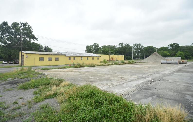 Neighbors voice opposition as Baskin seeks to rebuild | News ...