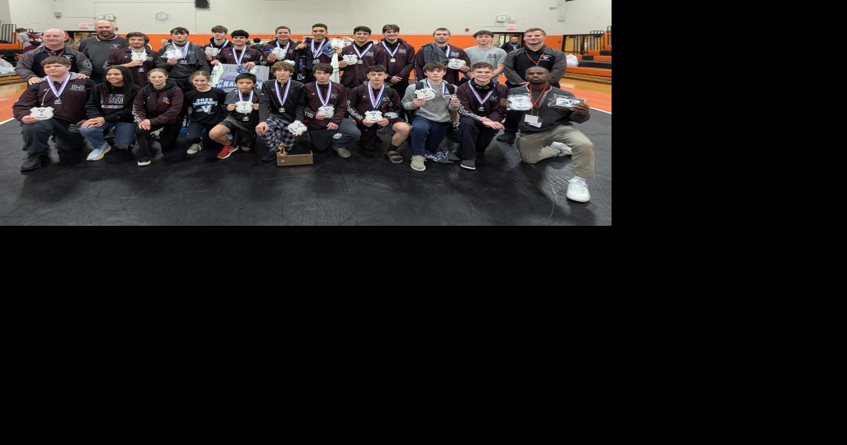 SEC. V WRESTLING: B-B wins second consecutive Class B3 title, edging C