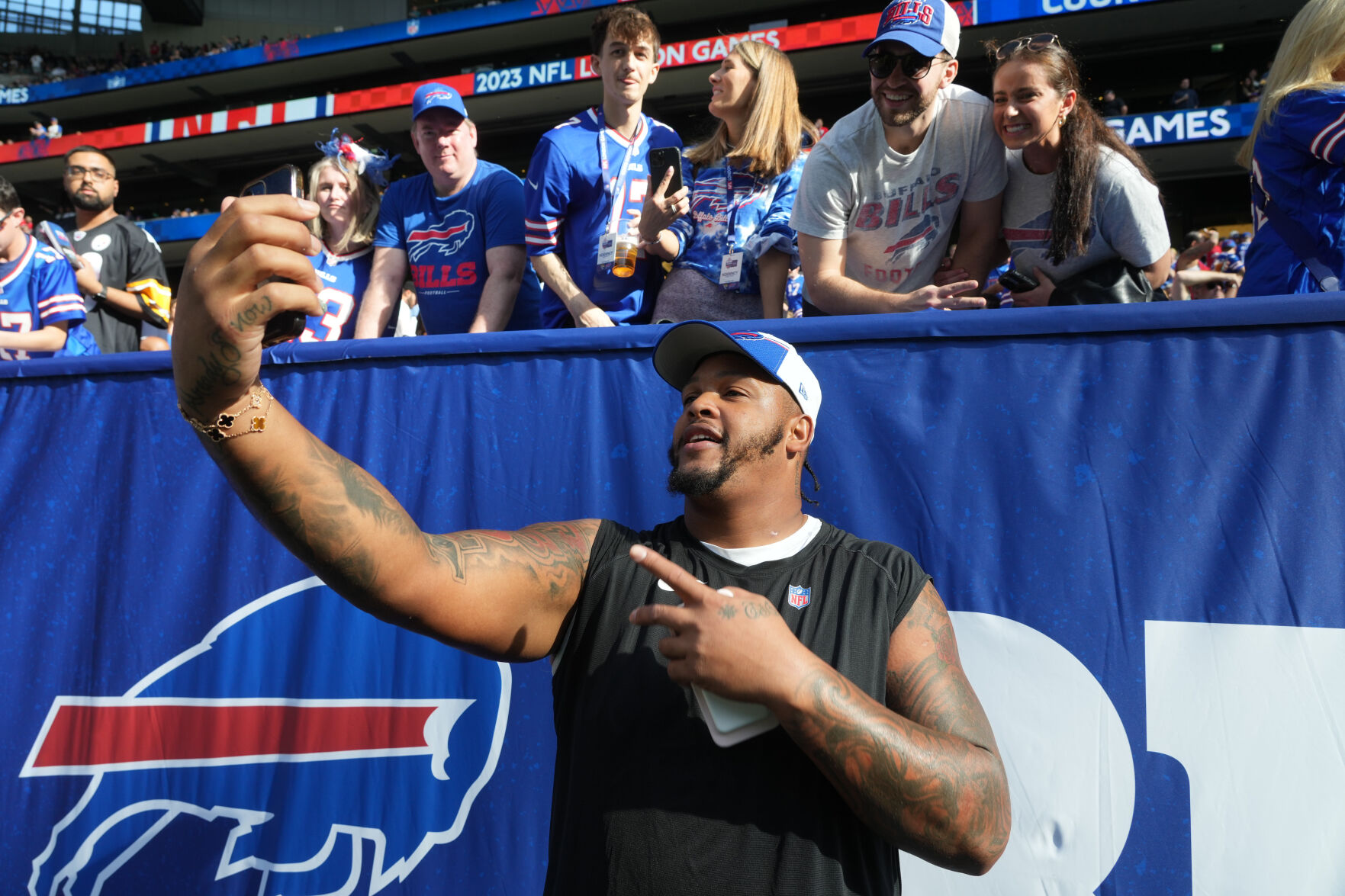 Bills LT Dawkins Named Team's Walter Payton Man Of The Year Nominee ...