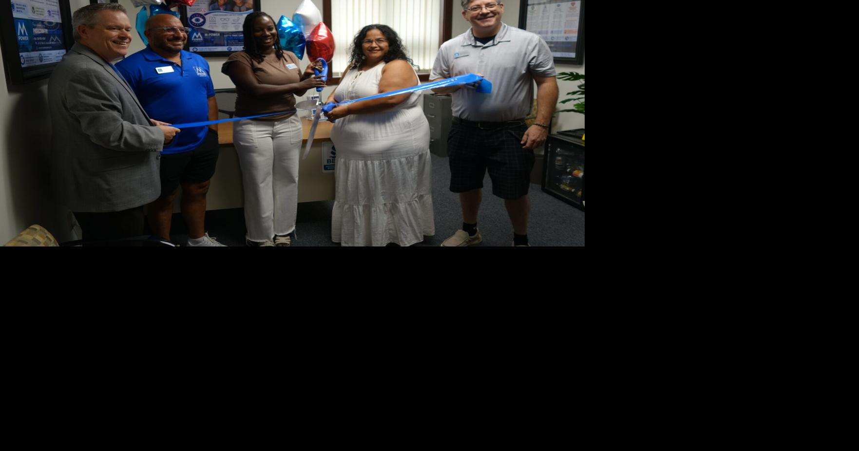Insurance brokerage cuts ribbon on new Batavia office