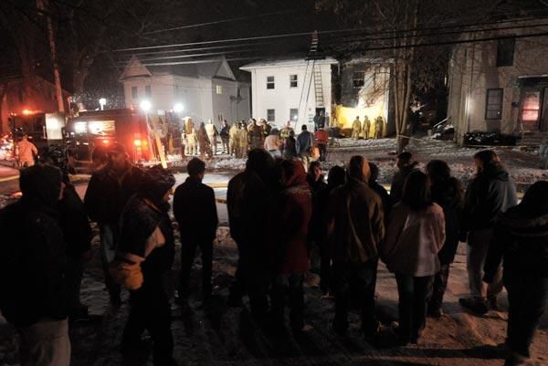 Woman, 57, killed in Batavia fire | News | thedailynewsonline.com