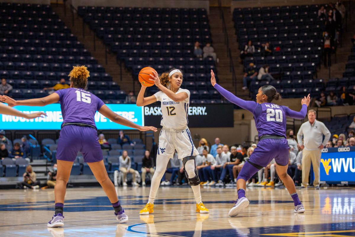 West Virginia women's hoops back in the win column with ...