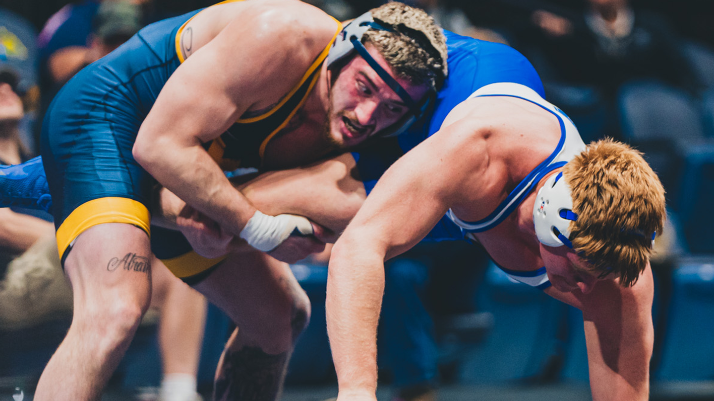 WVU wrestling takes first loss to No