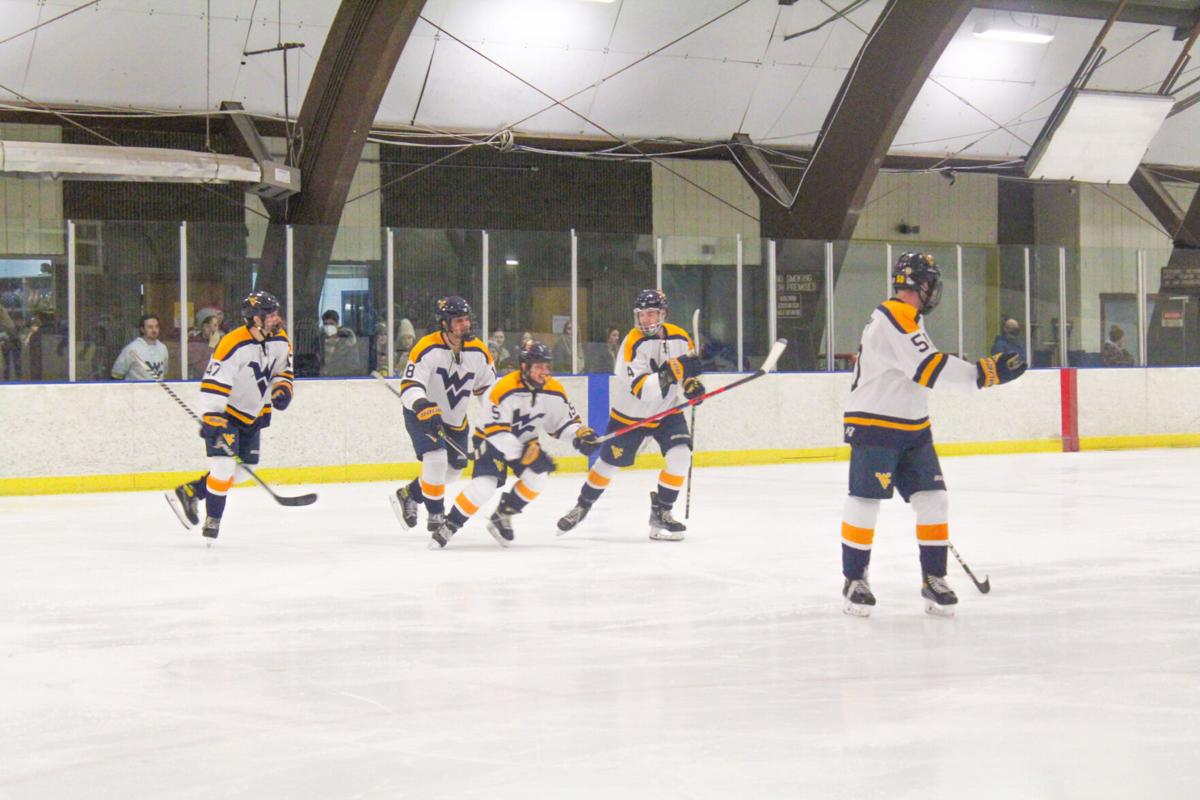Ice Cats hoping for fourth state title, Sports