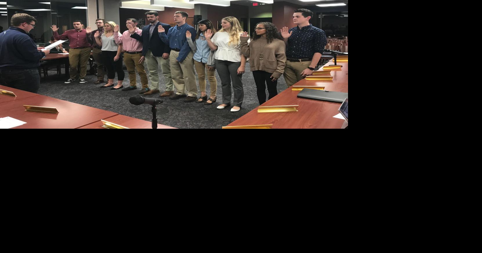 SGA talks accountability, new reps sworn in | News | thedaonline.com