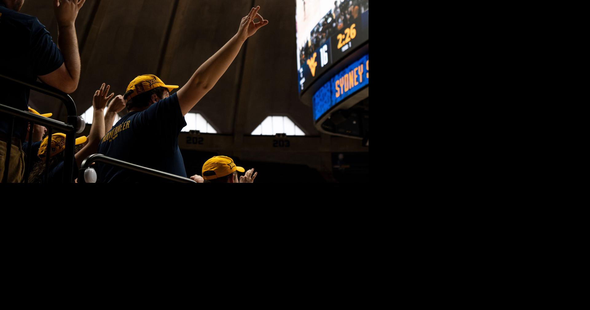 Women’s Basketball vaults to No. 17 in new AP Poll