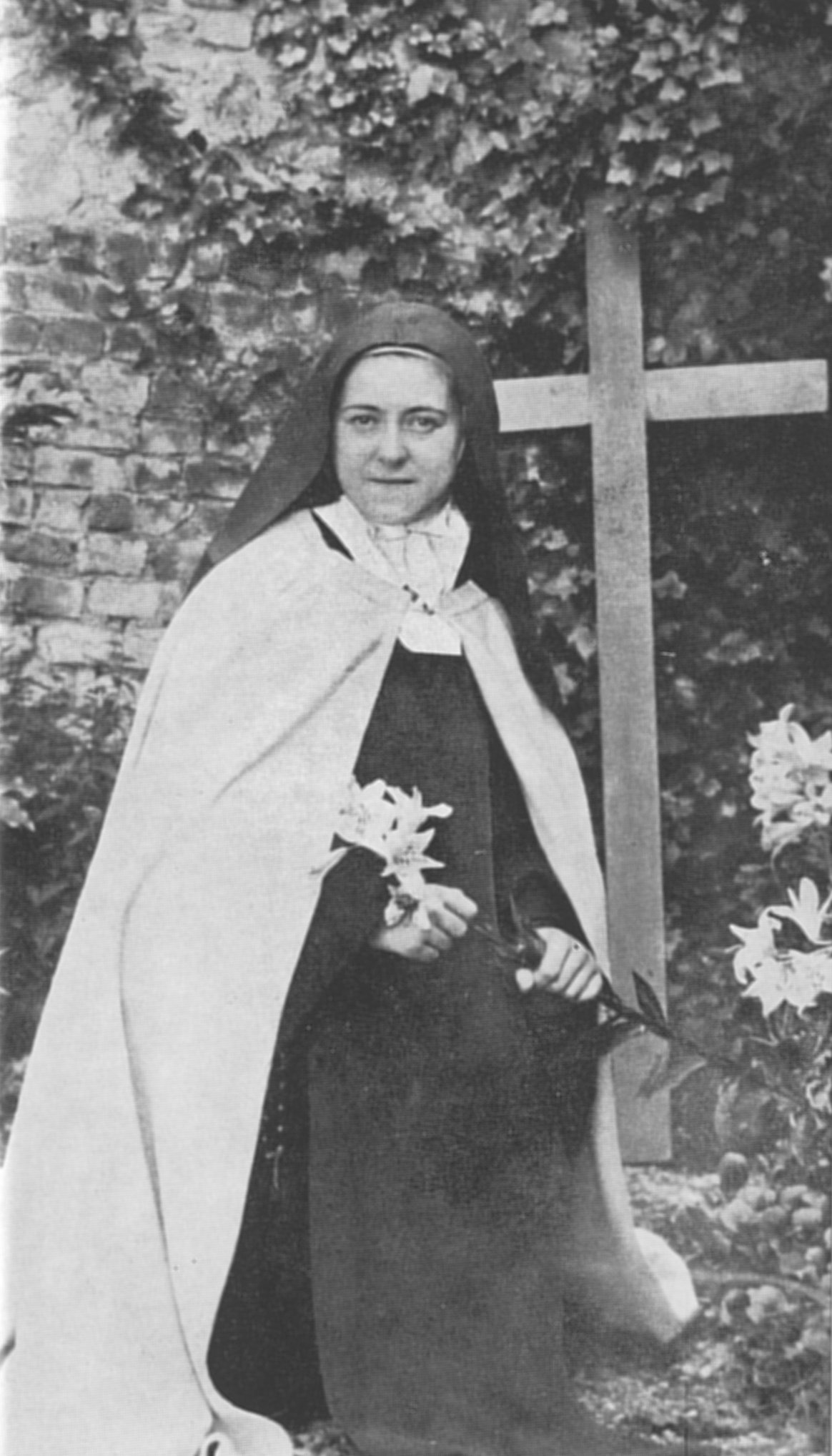 Saint Thérèse, doing little things with a lot of love |  Shows |  thedaonline.com