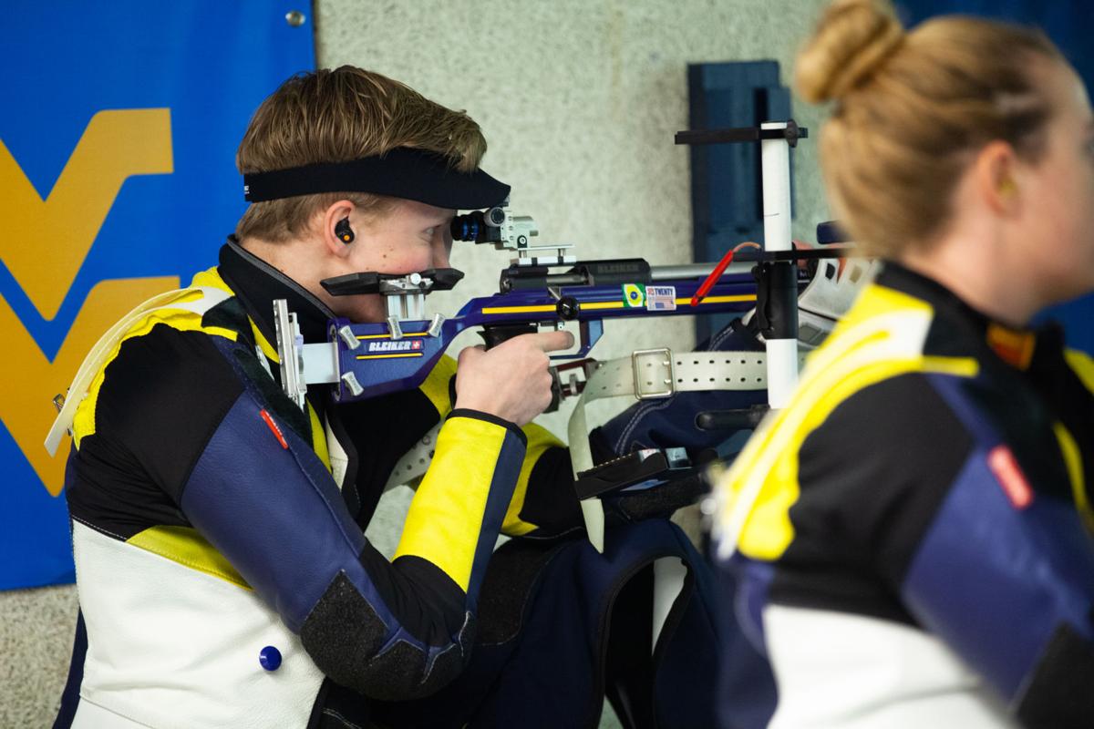 Wvu Rifle Improves To 2 0 With Win Over Murray State Sunday Rifle Thedaonline Com