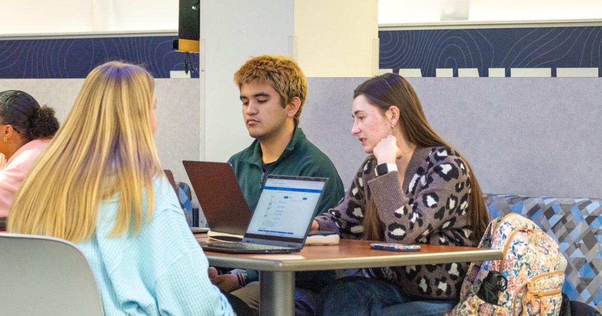 EA Confirma el Final de la Versión Móvil de The Sims 7 67f42669d332b.image EA Confirma el Final de la Versión Móvil de The Sims 67f42669d332b.image 6