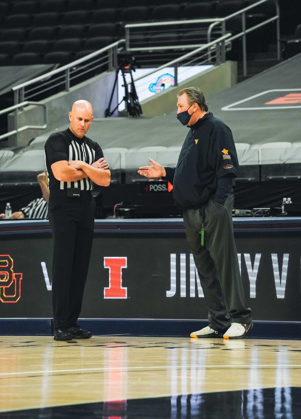 Huggins We Did Dumb Things In Loss To No 1 Gonzaga Men S Basketball Thedaonline Com