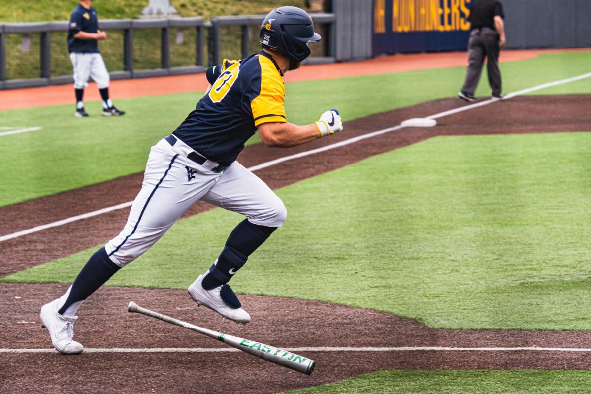 Malecki_0327Baseball1-20.jpg