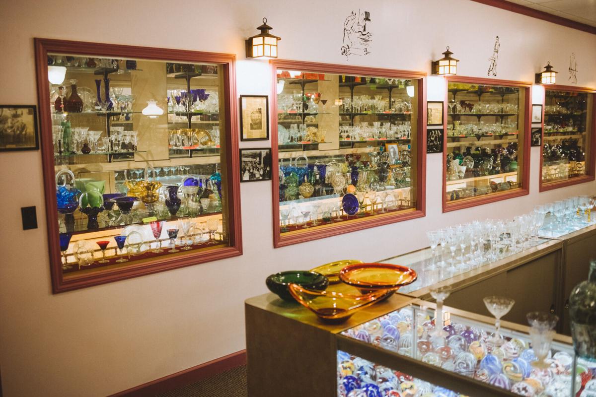The world’s largest collection of glass Multimedia