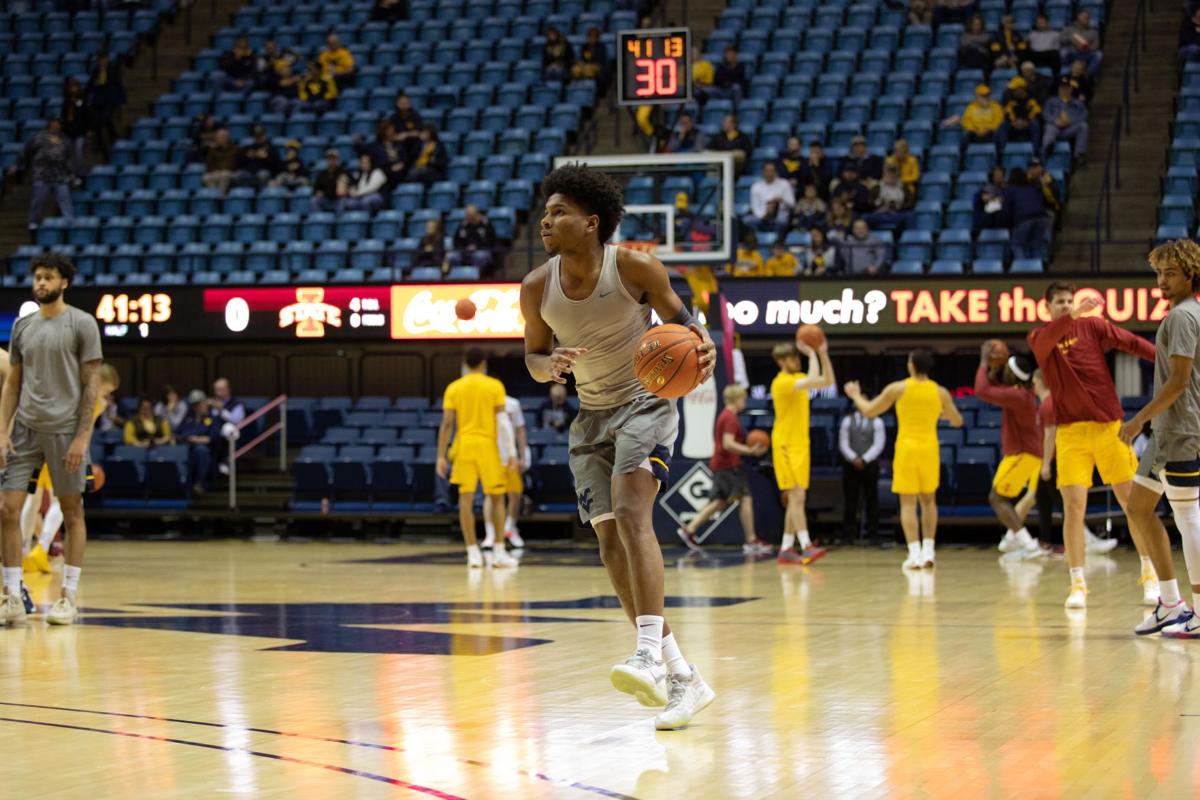 No 13 Wvu Contains High Scoring Iowa State Men S Basketball