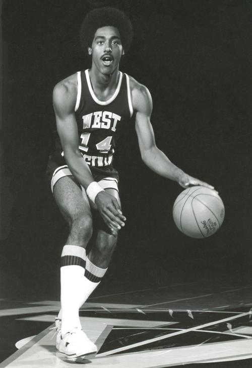 Tony Robertson | | thedaonline.com