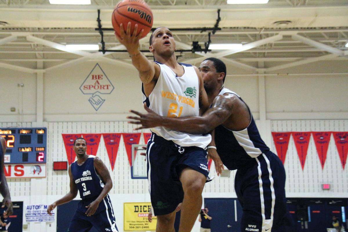 Flowers Gathers Team Together For First Wvu Alumni Basketball Game