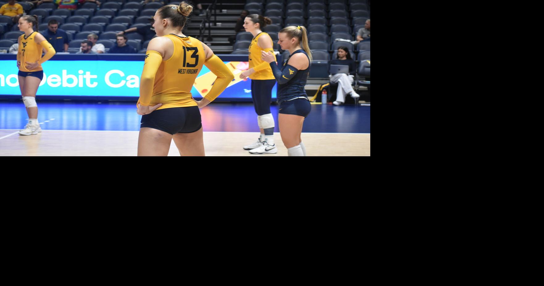 WVU Volleyball falls to Houston in four sets