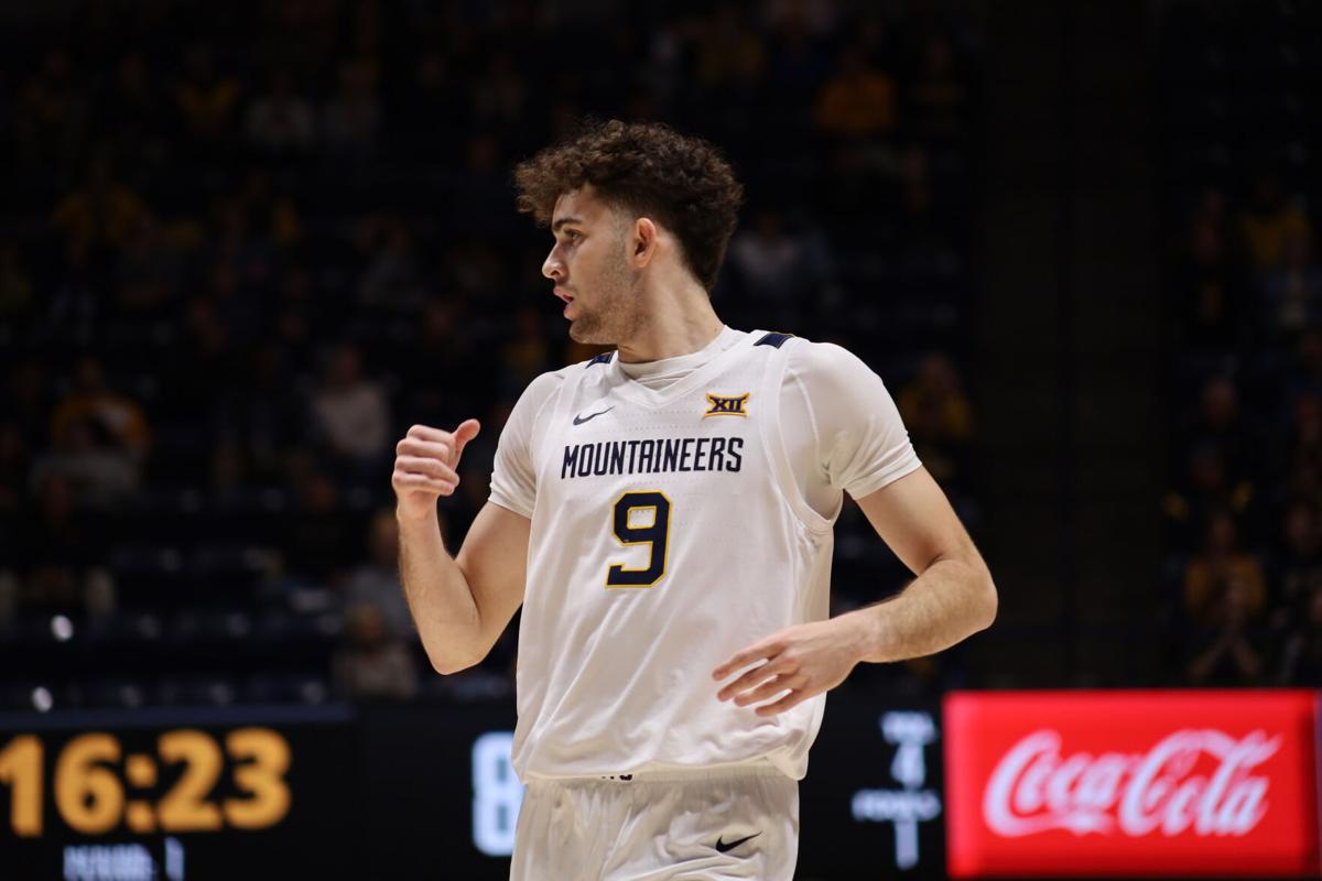 He's a veteran in a freshman body' Ofri Naveh making an impact as a freshman | WVU Men's Basketball | thedaonline.com