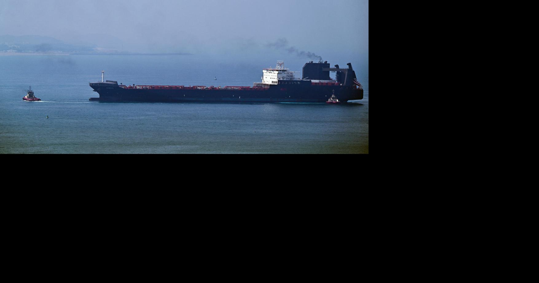 Javier Blas: Iran risks overplaying its hand on Hormuz