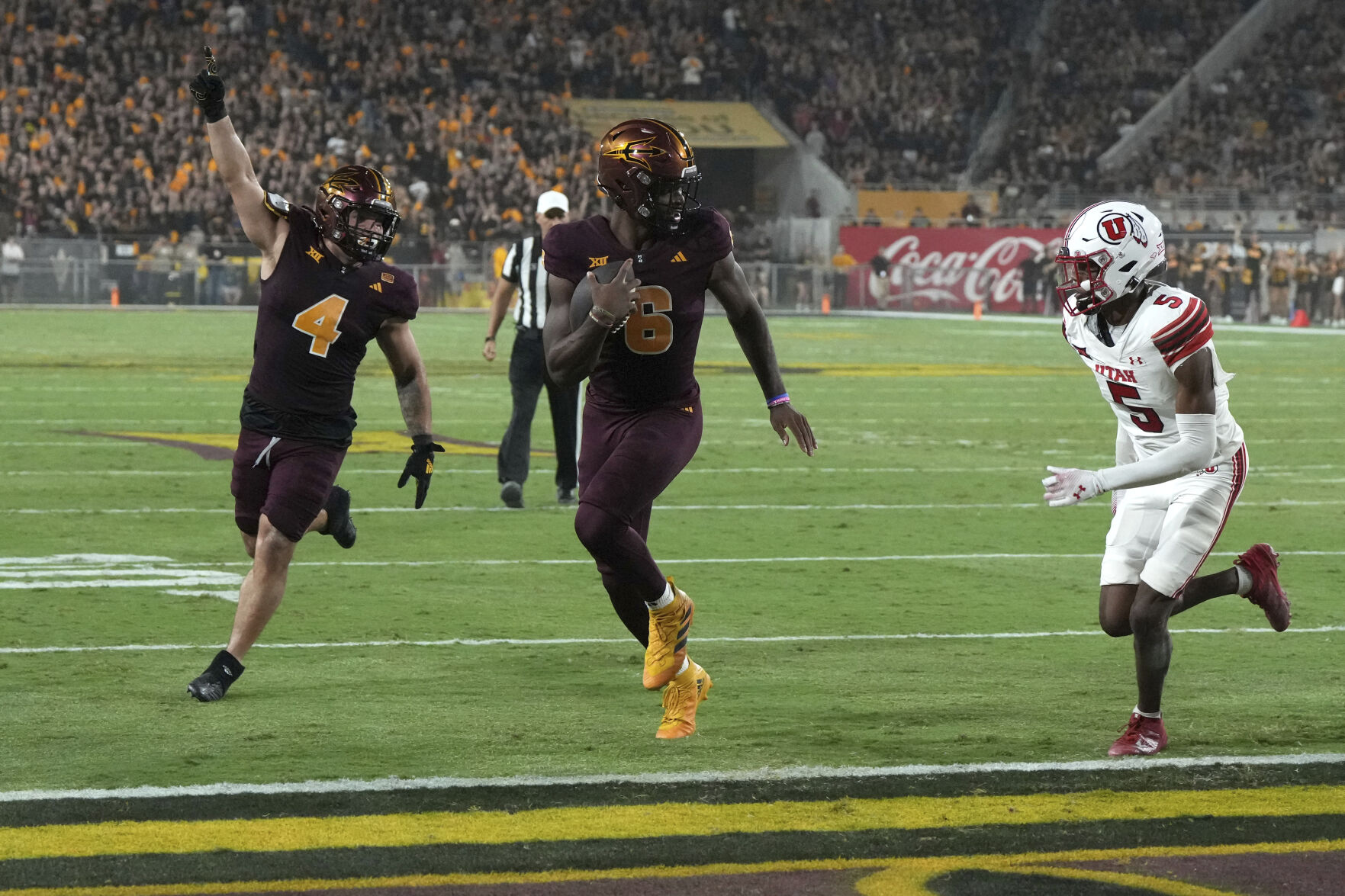 Cam Skattebo Runs For 156 Yards And 2 TDs, Arizona State Knocks Off No ...