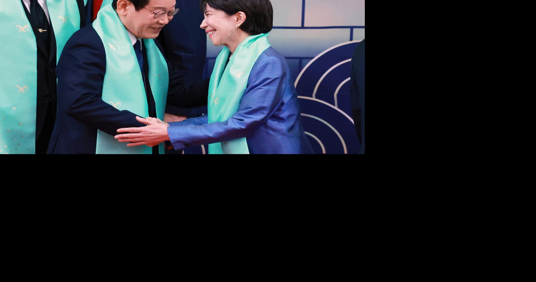 Japan will host summit with South Korea to bolster ties as Tokyo's relations with Beijing worsen