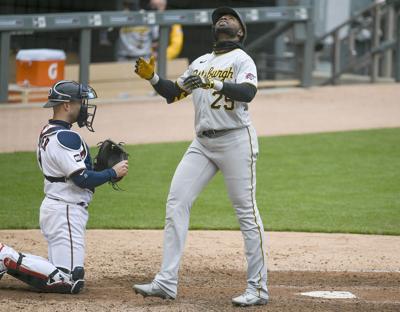 Buccos get back to .500