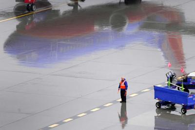 Southwest Airlines flight cancellations continue to snowball