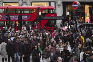Works to pedestrianize a key stretch of London's Oxford Street will start this summer