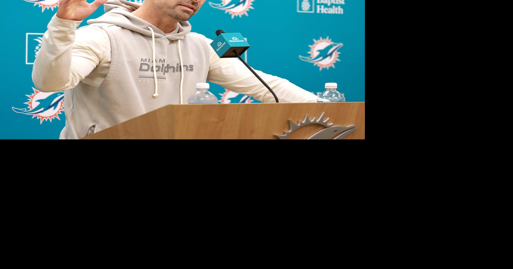 Chris Perkins: Rebuilding Dolphins make bold statement about past and future with roster