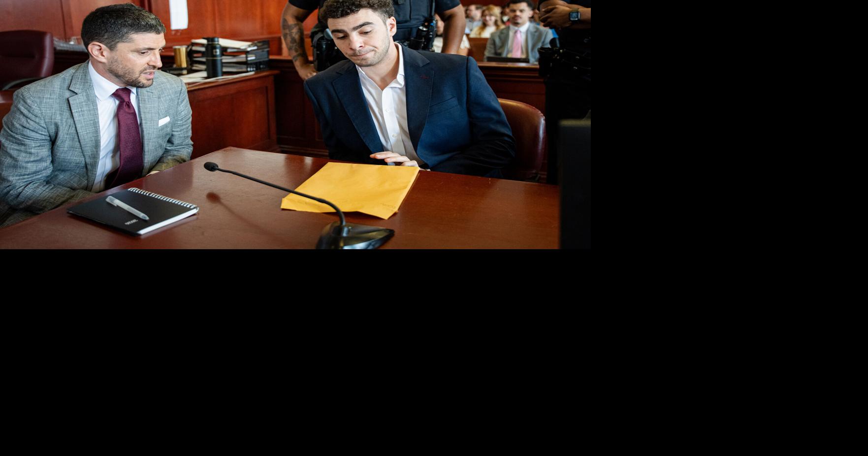 Editorial: Leftist ‘martyr’ now tries to save his own rear