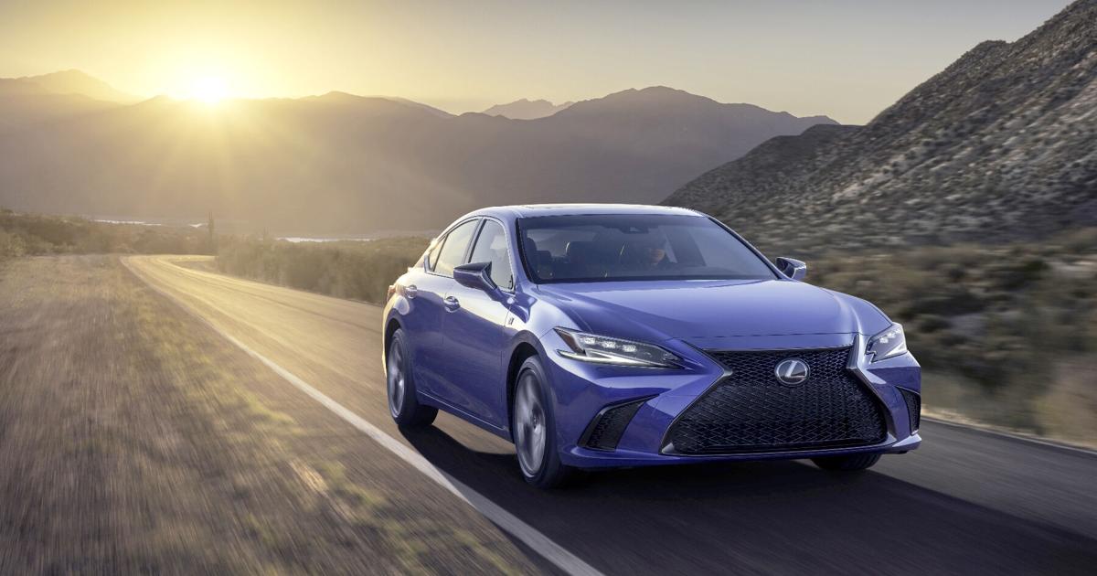 Vip Es350 ROAD TEST: 2022 Lexus ES350 | Features | thederrick.com