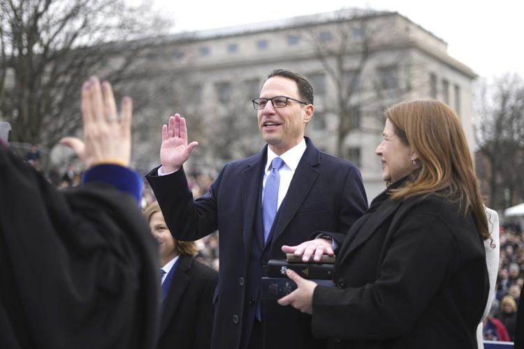 Shapiro takes oath of office as Pennsylvania's new governor