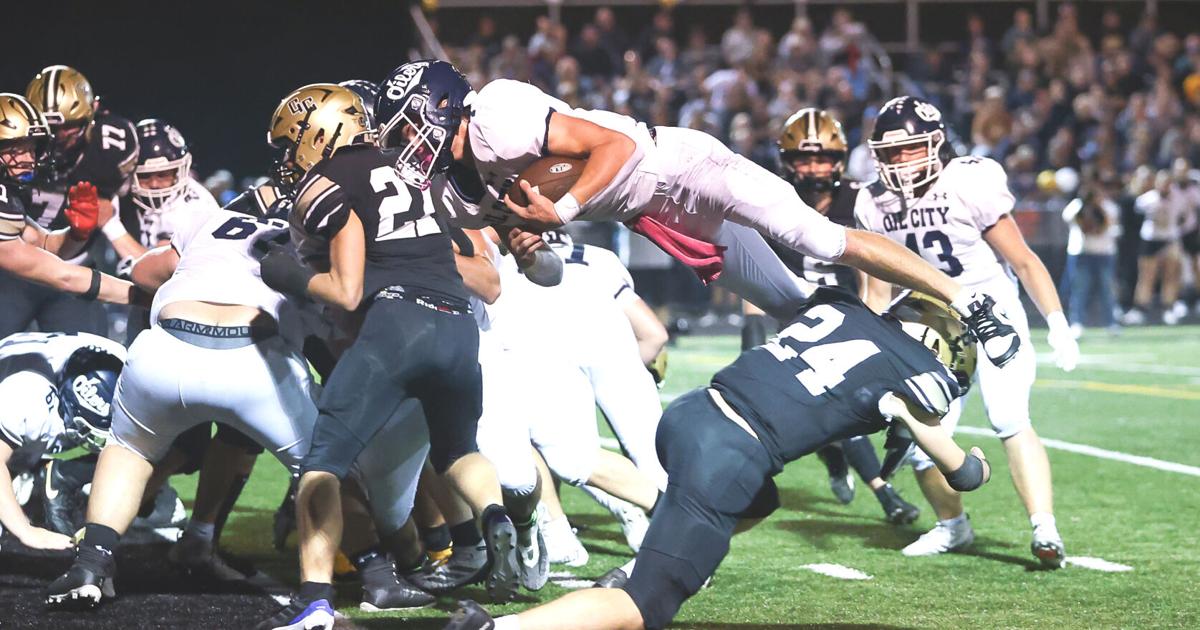 Oilers defense stuffs Eagles | Local Sports | thederrick.com