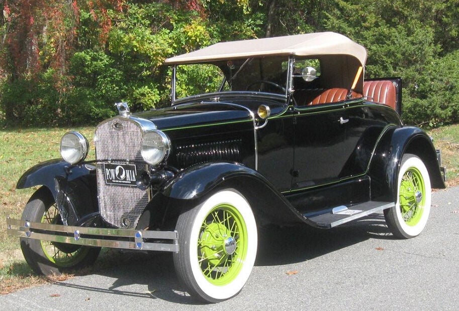 CLASSIC CARS: Man sells one Model A so he can buy 1930 Ford roadster |  Features | thederrick.com