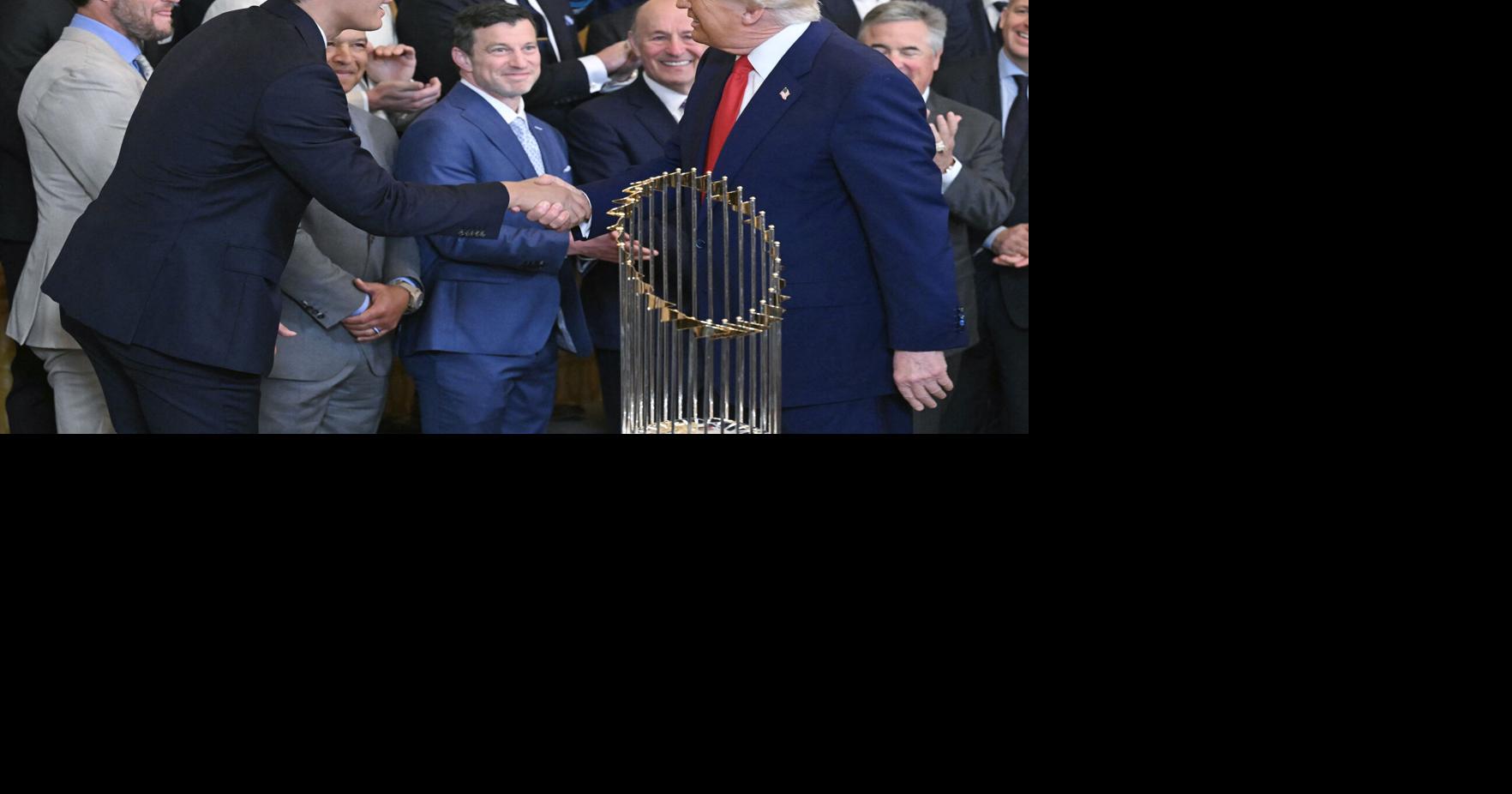 Bill Plaschke: Are the Dodgers tone deaf? White House visit is an insult to their fans.