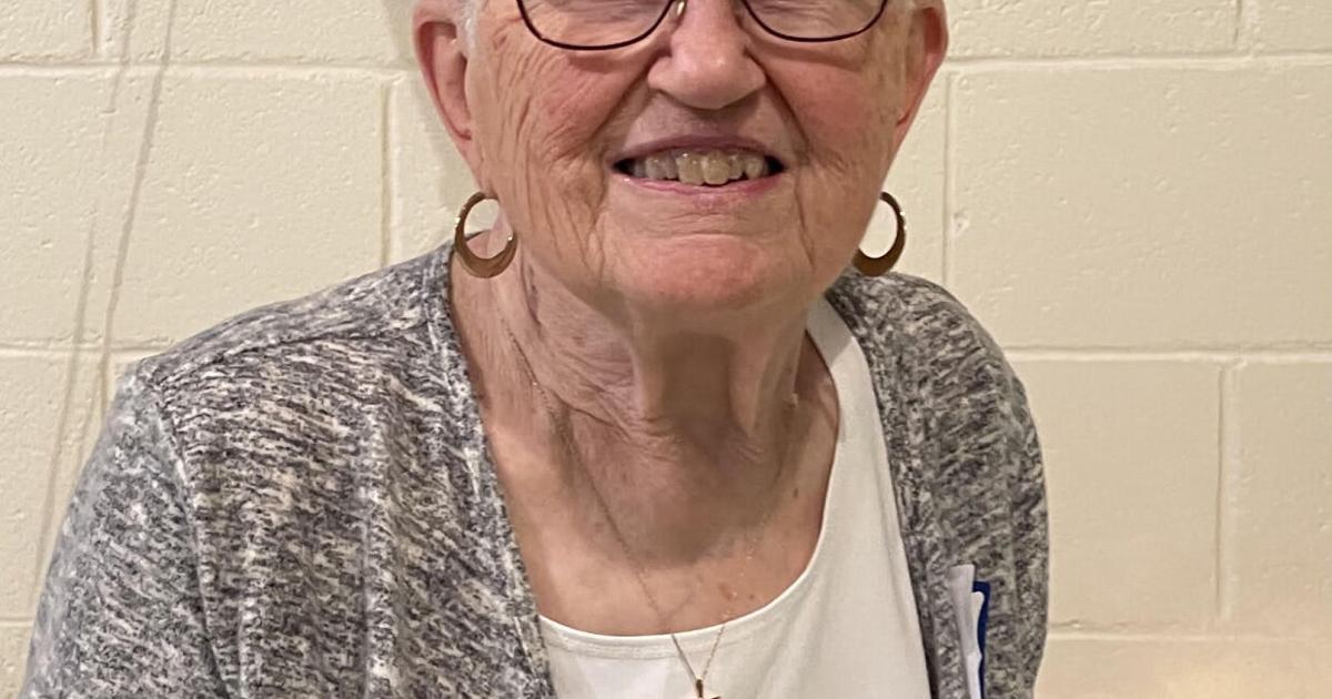 Louise Riddle Mary Louise (Lou) Martin Riddle | Obituaries | thederrick.com