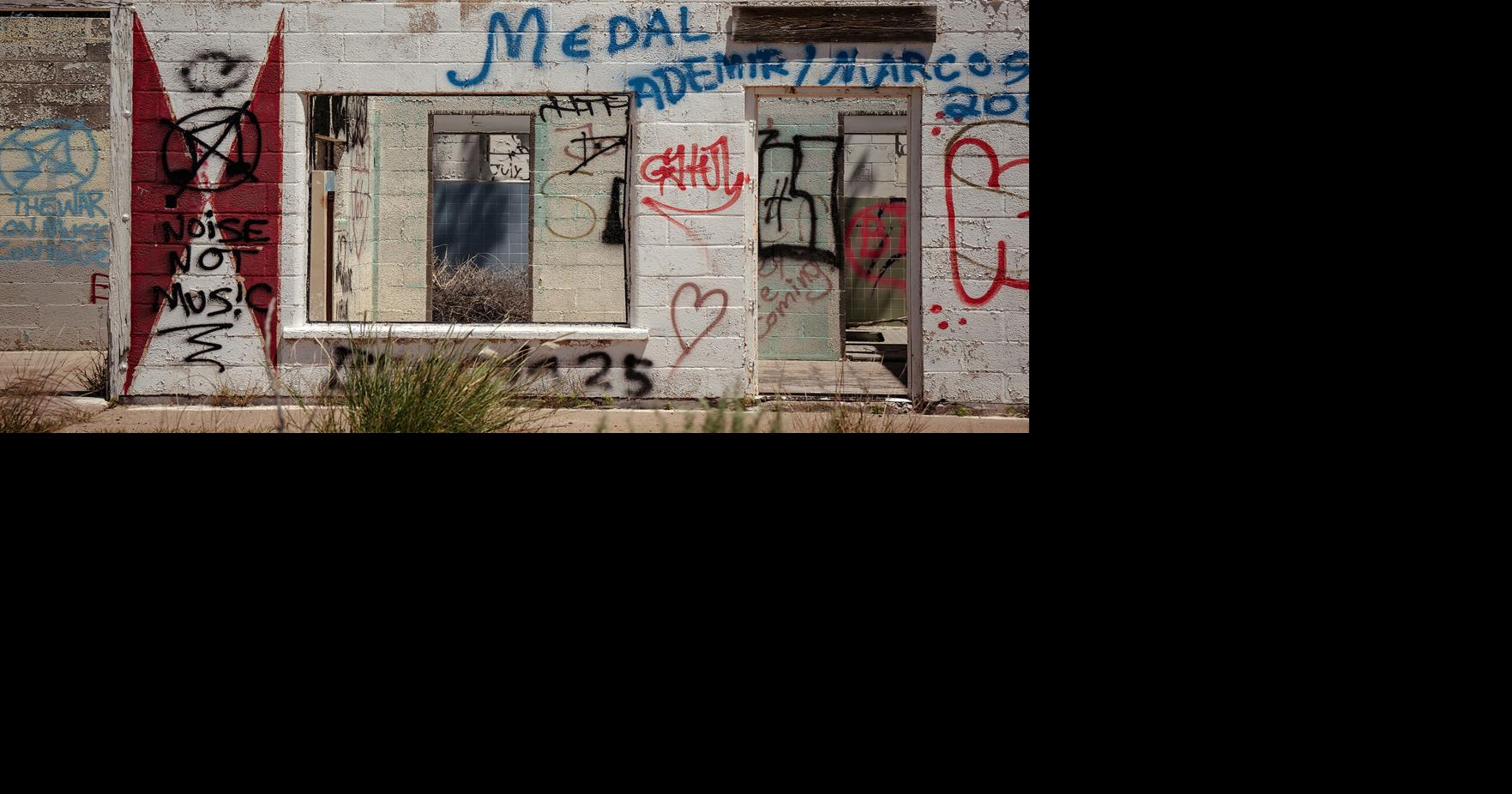 A ghost town in Glenrio, New Mexico, finds its saviors — and they sell weed