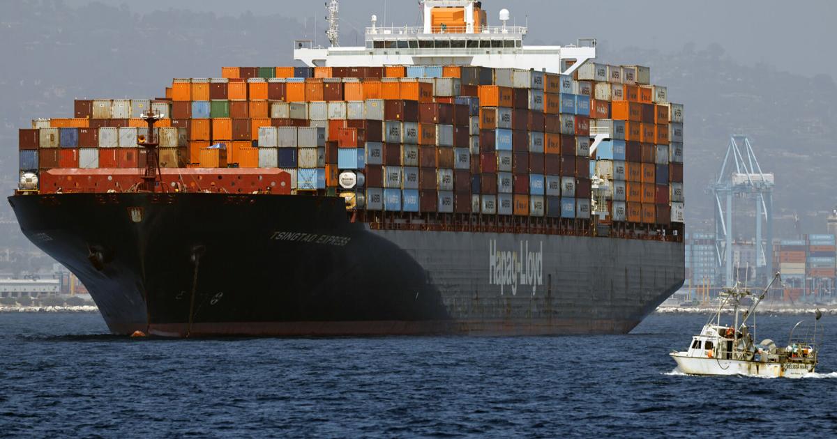 Trump rebuilds tariffs with new levies on 60 economies Alicia Diaz and Laura Curtis, Bloomberg News Jul 24, 2026 25 mins ago