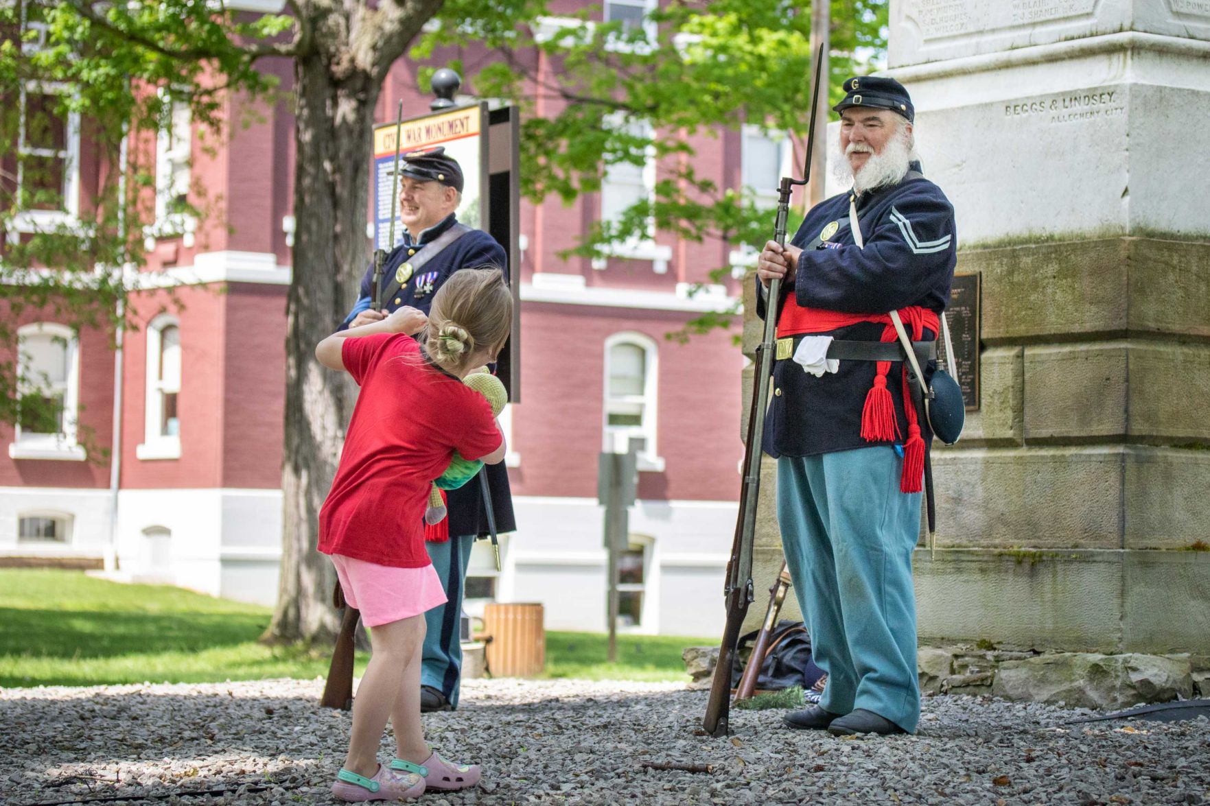 Sons Of Union Veterans Stand Watch At Franklin Monument | Front Page ...