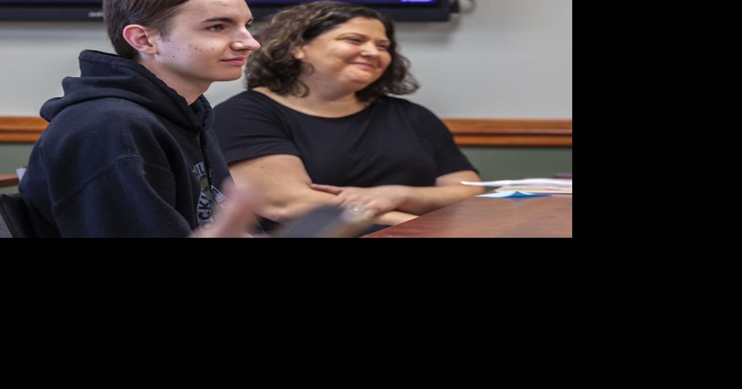 Clarion County commissioners discuss AI policy going forward - The Derrick