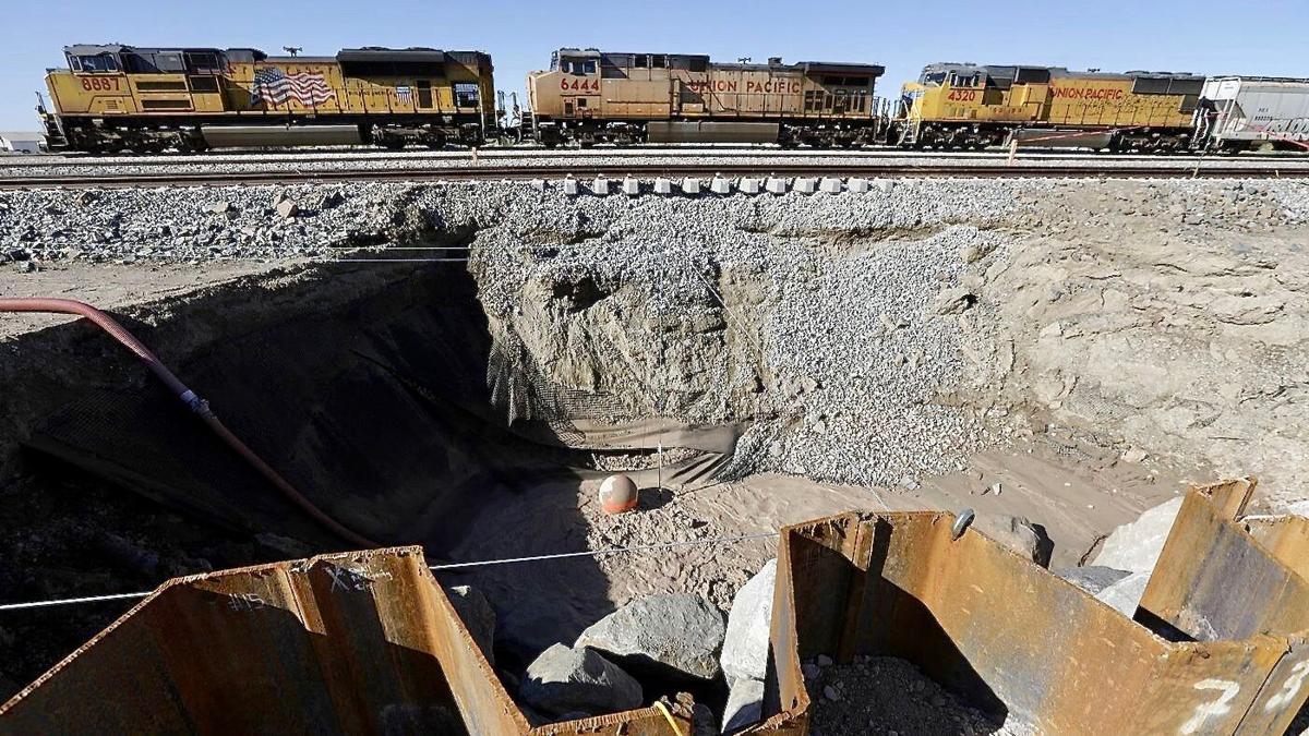 Niland geyser continues to threaten Imperial County News