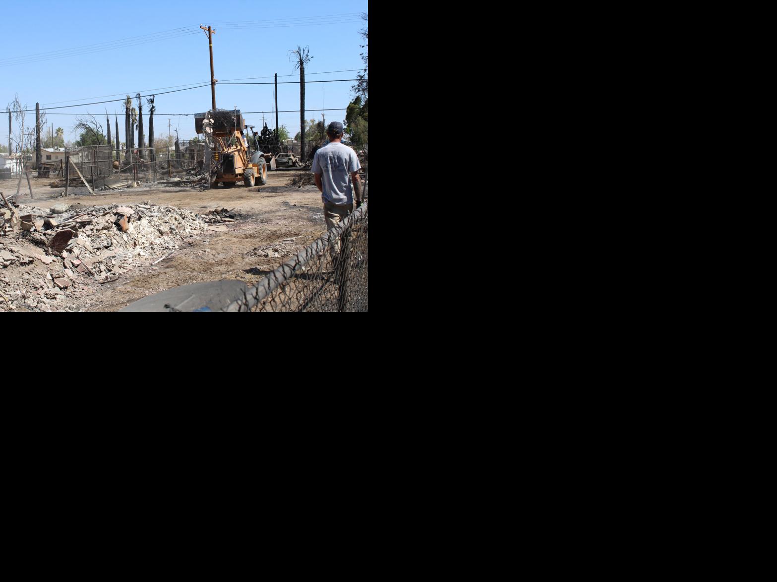 Niland Picks Up The Pieces News Thedesertreview Com