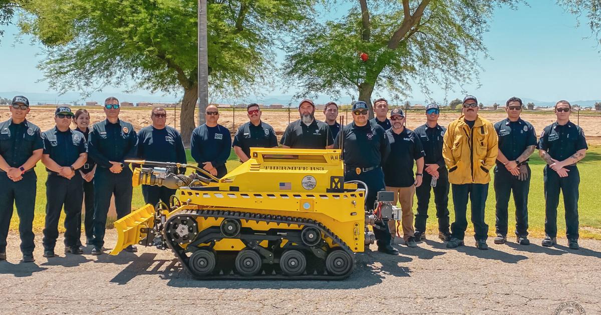 Firefighting Robots Fire Department Introduces Thermite Firefighting Robot RS3 | Law & Fire ...