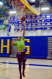 Coach Grant Holds Sixth Annual Days Of Hoops Basketball Camp Sports Thedesertreview Com