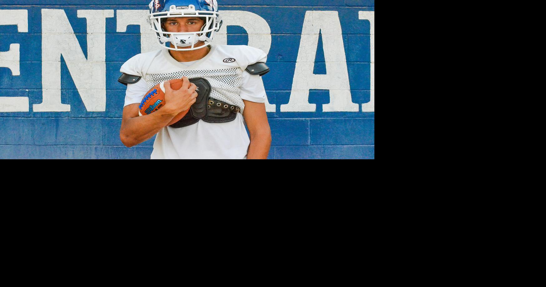 Acosta commits to Coast Guard Academy, answers higher calling | Sports ...