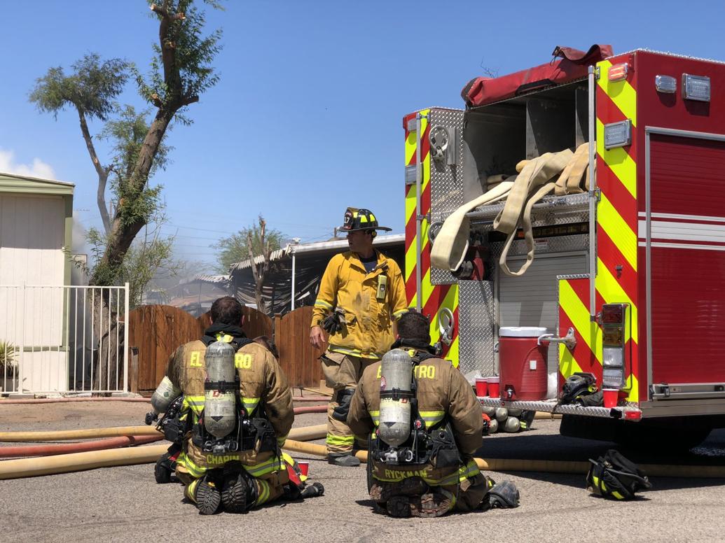Fire erupts in El Centro trailer park News