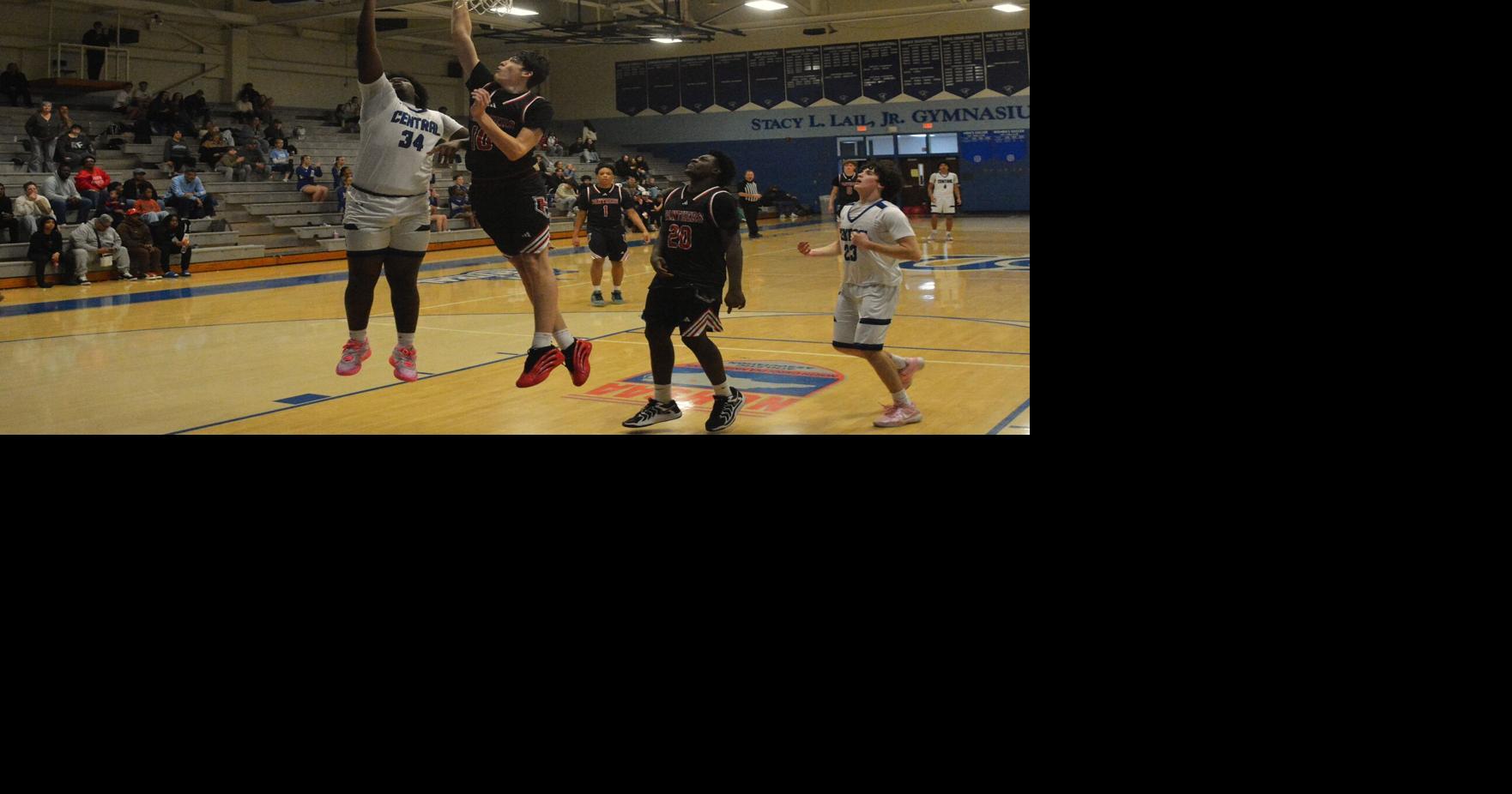 R-S Central boys fall to Hibriten | Archives | thedigitalcourier.com