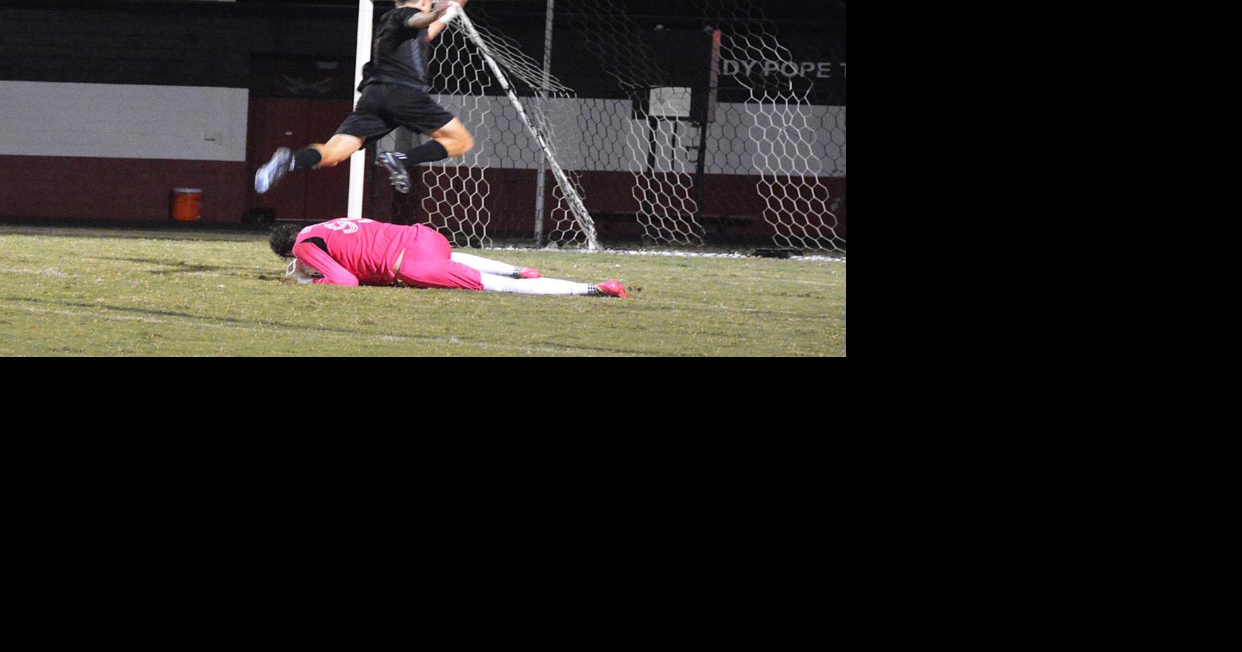 R-S Central soccer edges East Rutherford 2-1