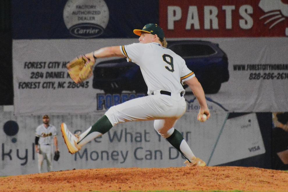 Owls rally to beat Blowfish, 13-11